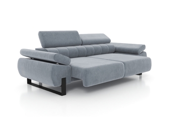 elekrtyczna sofa z metalowymi nóżkami 